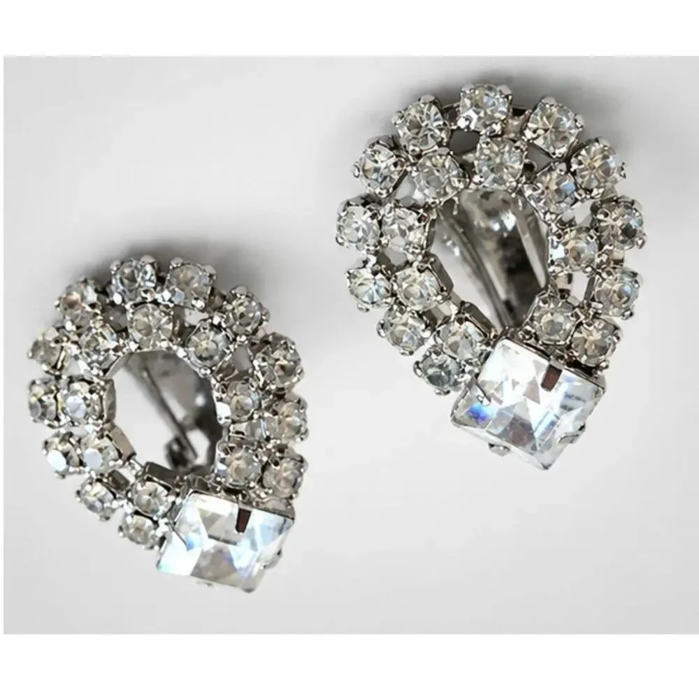 Vintage Rhinestone Clip-On Earrings Sparkly Mid-century Special Occasion‎ wc-1